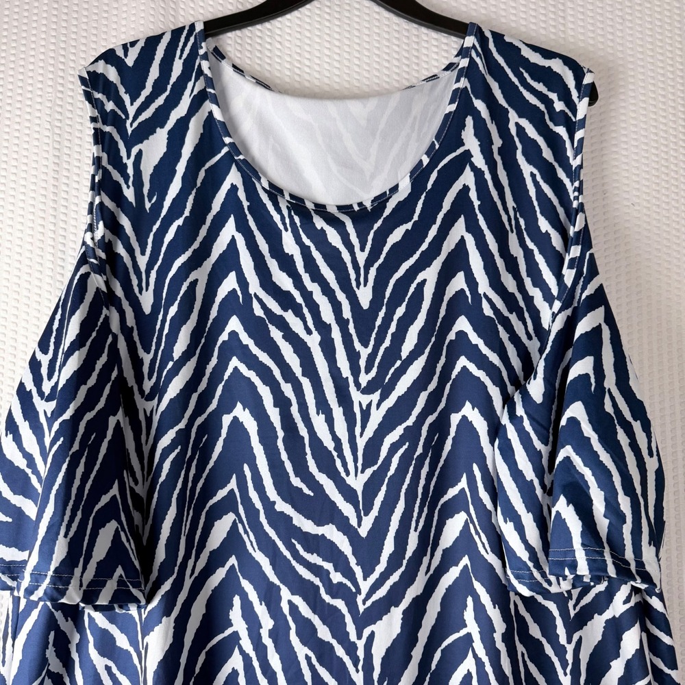 NWOT Women's 5XL Navy Zebra Print Cold Shoulder Top Resort Boat Travel Relax Fit - Picture 2 of 9